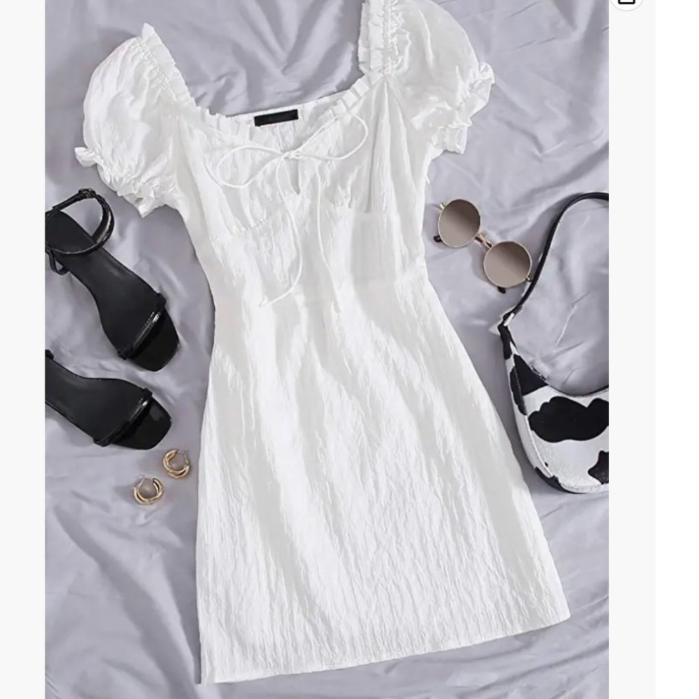 Amazon - Women's Sweetheart Neck, Puff Sleeve Mini Dress